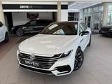 Volkswagen Arteon 2.0 TSI R-Line 4M Virtual ACC LED PANO - Volkswagen Arteon: Automatik
