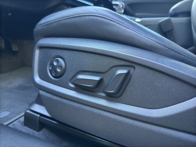 Q5 50 2.0 TFSI e quattro AHK ACC MATRIX-LED