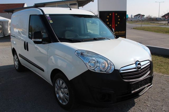 Opel Combo D Kasten L1H1 2,2t  Sortimo