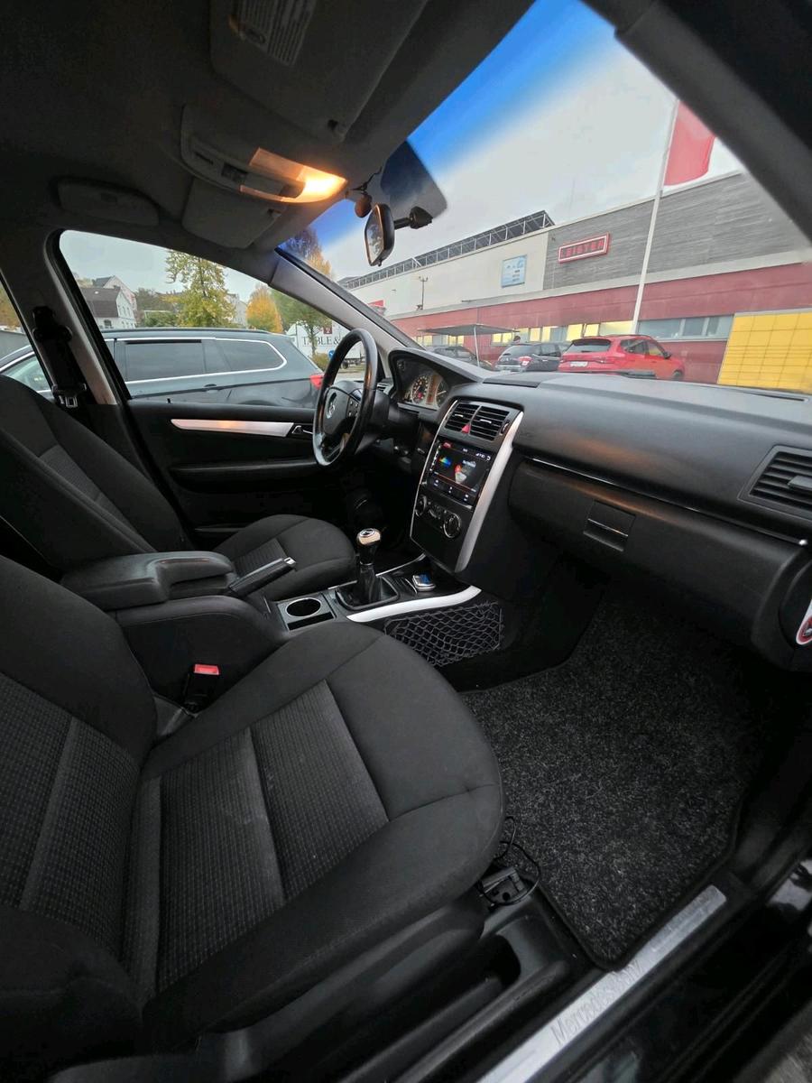 Mercedes-Benz B200 2006 — photo 10
