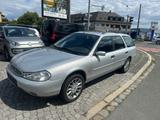 Ford Mondeo 1.8 16V Futura*Klima*Schiebedach* - Ford Mondeo Futura mit Benzin-Antrieb