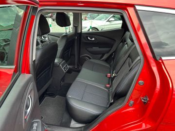 Fahrzeugabbildung Renault Kadjar Limited NAVI KAMERA TEMPOMAT TEILLEDER