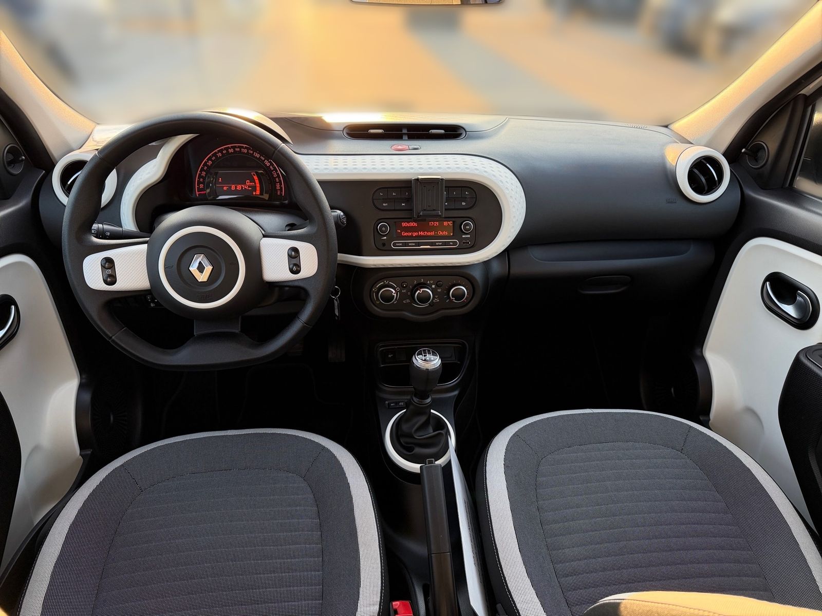 Fahrzeugabbildung Renault Twingo Limited