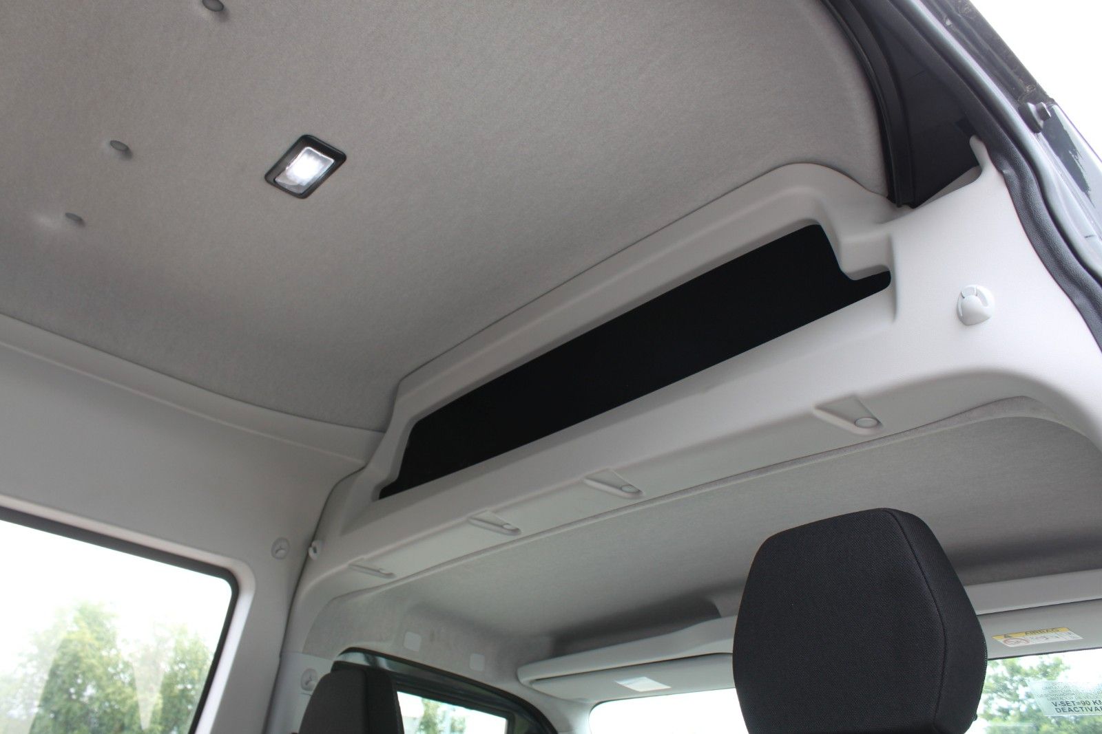 Fahrzeugabbildung Iveco Daily 35S18HA8 CRV Multicab/Automatik/Full-LED