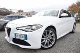 Alfa Romeo Giulia ALFAROMEO 2.2Td AT8 Super NAV  - weiße Alfa Romeo Giulia