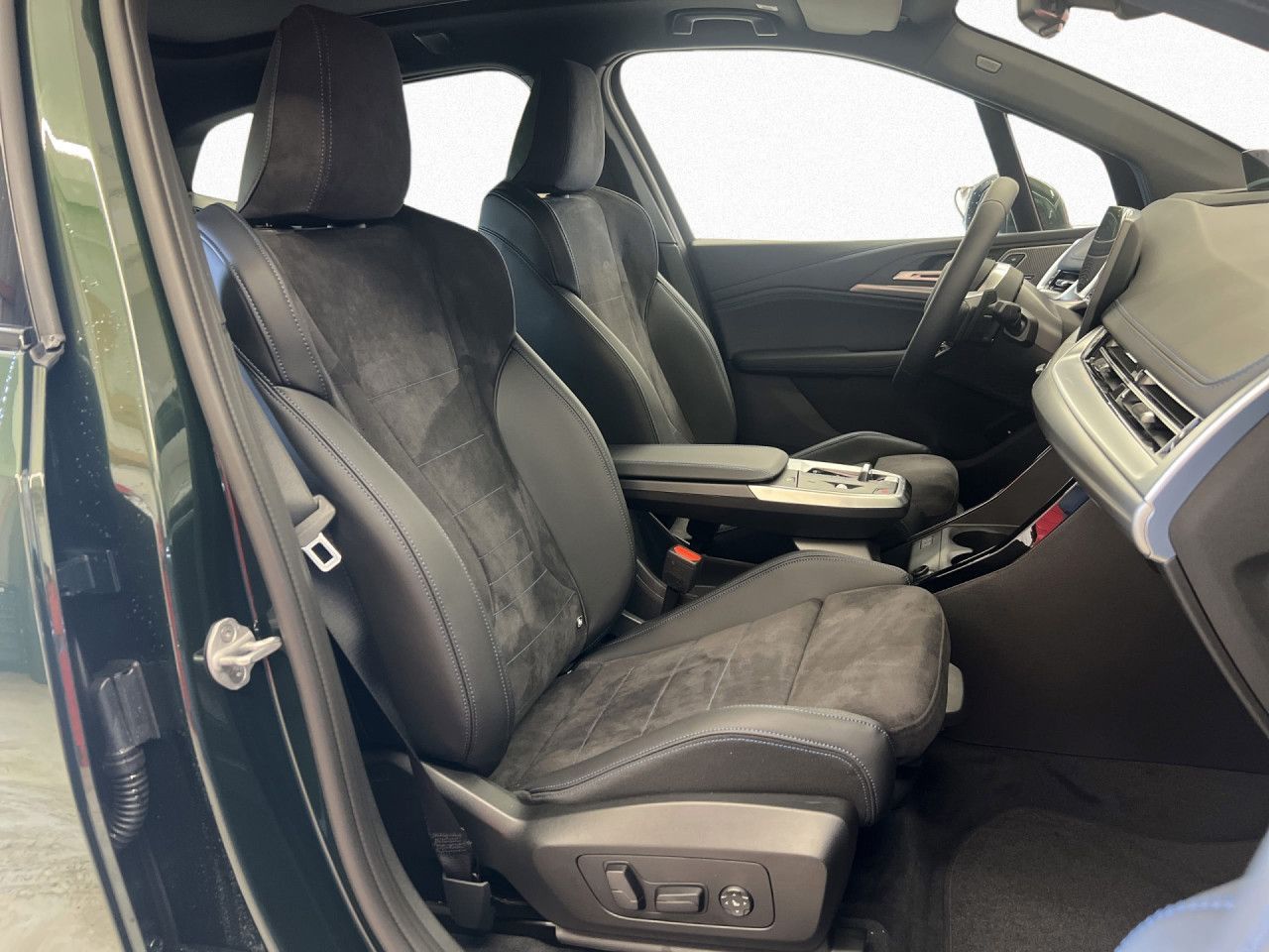 BMW 230 Active Tourer - Bild 12