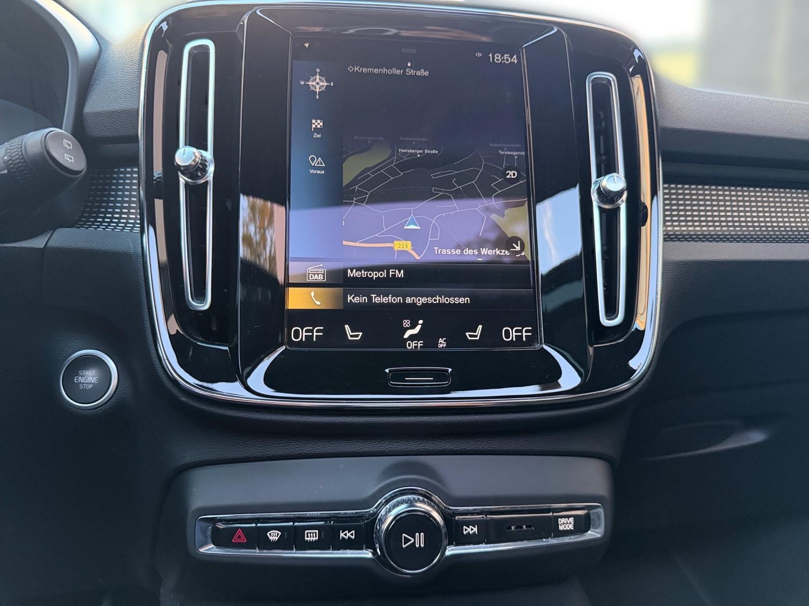Volvo XC40 R Design 2WD Pano*Kamer*ToTWink*ACC*1.J.Gar