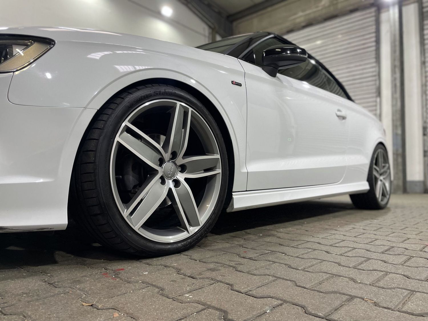 Fahrzeugabbildung Audi A3 S-Line ambition#19Zoll#Bi-Xenon#Tempo#SHZ#PDC