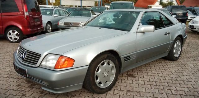 Mercedes-Benz SL 320