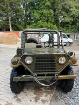 Ford Mutt m151 Army Jeep - Ford Geländewagen M 151 mutt mit Benzin-Antrieb