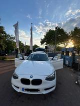 BMW 114i Service neu - BMW 114 aus 2015