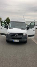 Mercedes-Benz eSprinter 312 L2H2