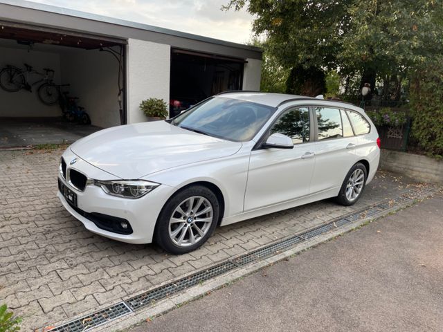 BMW 318d - Kombilimusine, Head Up Display 