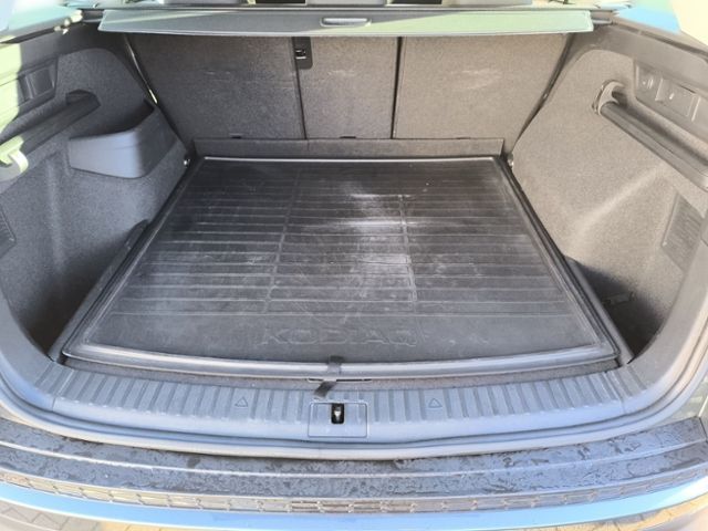 Fahrzeugabbildung SKODA Kodiaq 1.5 TSI DSG Drive 1.5 TSI DSG STANHZG LED