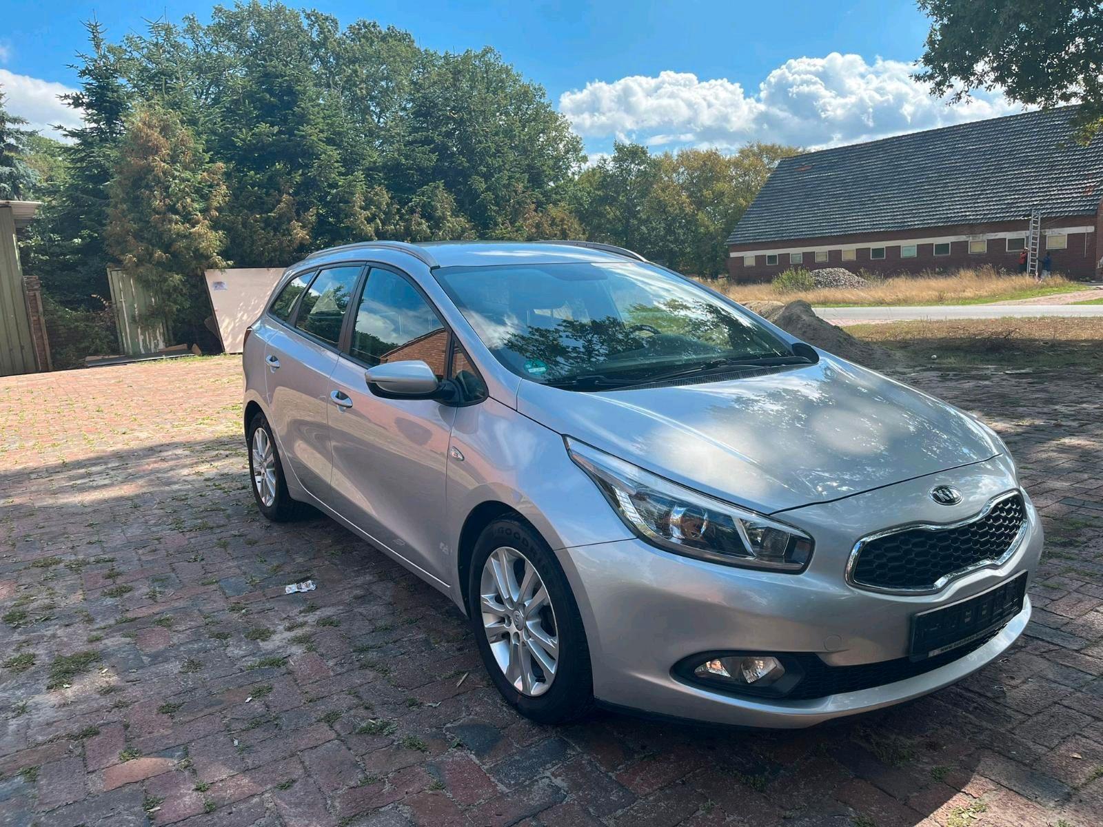 Kia  2013 — photo 7
