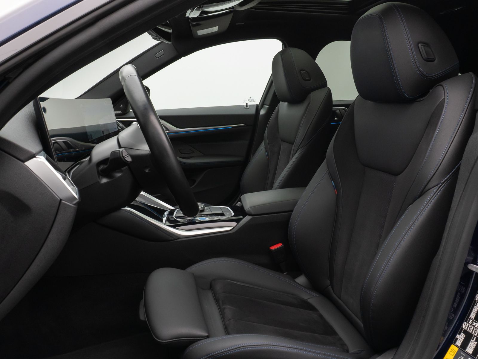 Fahrzeugabbildung BMW i4 M50 Gran Coupé 360°DAB HUD H/K Glasdach 20Zol