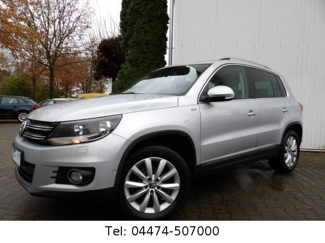 Volkswagen Tiguan Life DSG 4Motion AHK 2.2 Tonnen Wohnwagen