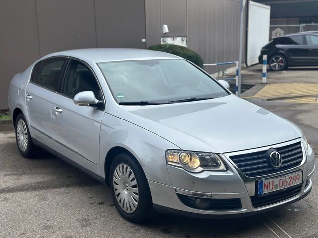 Volkswagen Passat Lim. Comfortline Lim. 1,4TSI 90KW *Klima*