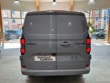 Ford Transit Custom 2,0l Doppelkabine L2 6 Sitze