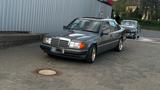 Mercedes-Benz W124 230E *H-Zulassung* - Mercedes-Benz 230: W124 230e