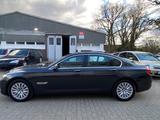 BMW 750i+Leder+Navi+Head-Up+Glasdach+Bi-Xenon+8xLM - BMW 750 mit Benzin-Antrieb: Limousine
