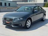 Audi A4 Lim. Attraction*Steuerkette Neu* - Audi A4 aus 2010: Limousine