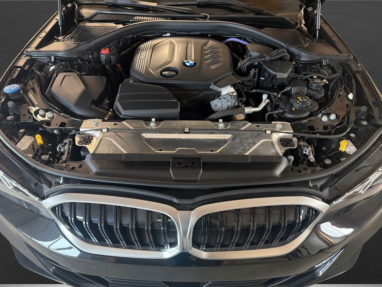 BMW 320 - Bild 20
