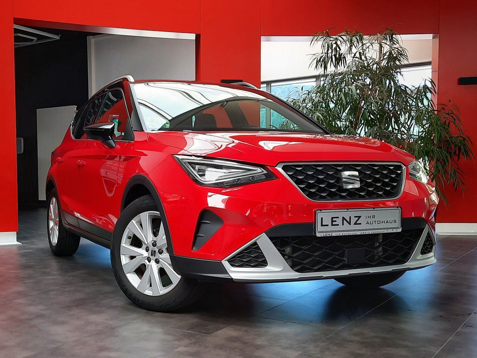 Fahrzeugabbildung SEAT Arona Xperience TSI *Navi*LED*Sitzhzg*Einparkh*