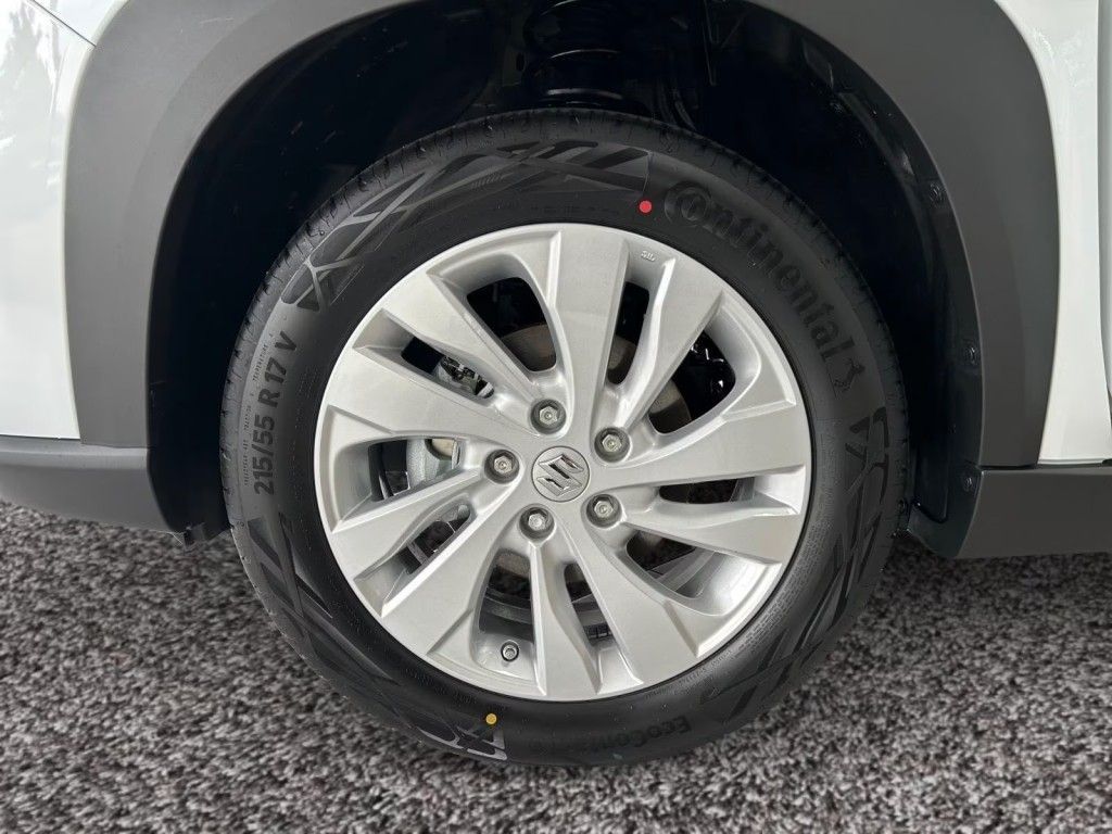 Fahrzeugabbildung Suzuki S-Cross 1.4 Boosterjet Hybrid Edition