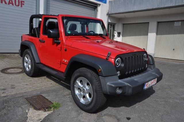 Jeep Wrangler 2.8l CRD Sahara Automatik-Cabrio