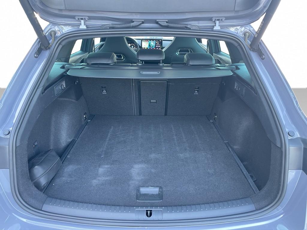 Cupra Leon Sportstourer 2.0 TSI DSG 4Drive VZ COPPER D