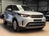 Land Rover Discovery 5 SE TD6 - silberne Land Rover Discovery