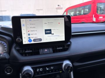 Bild 12 Suzuki Across Comfort+ Plug-In Hybrid Navi digitales Co