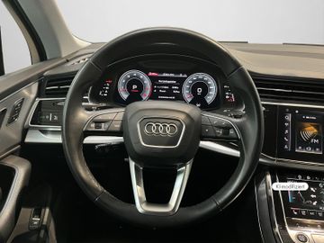 Audi Q7 - 9