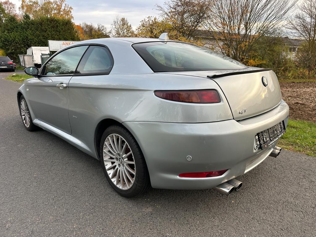 Alfa Romeo GT