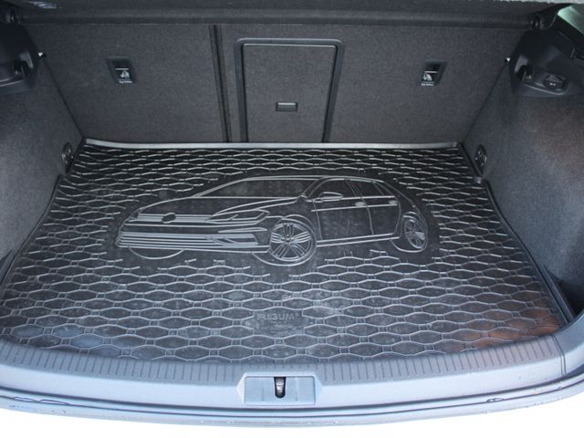 Golf VII 1.4 TSI R-Line Navi*PDC v+h*18"Alu