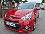 Hyundai i10 Passion Scheckheftgepflegt Klima Tempo SHZ - Hyundai i10: Rot