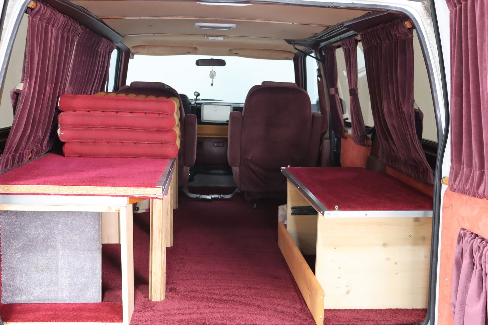 Fahrzeugabbildung Andere Chevrolet Astro Van WOMO * Vorzelt * HU/AU neu