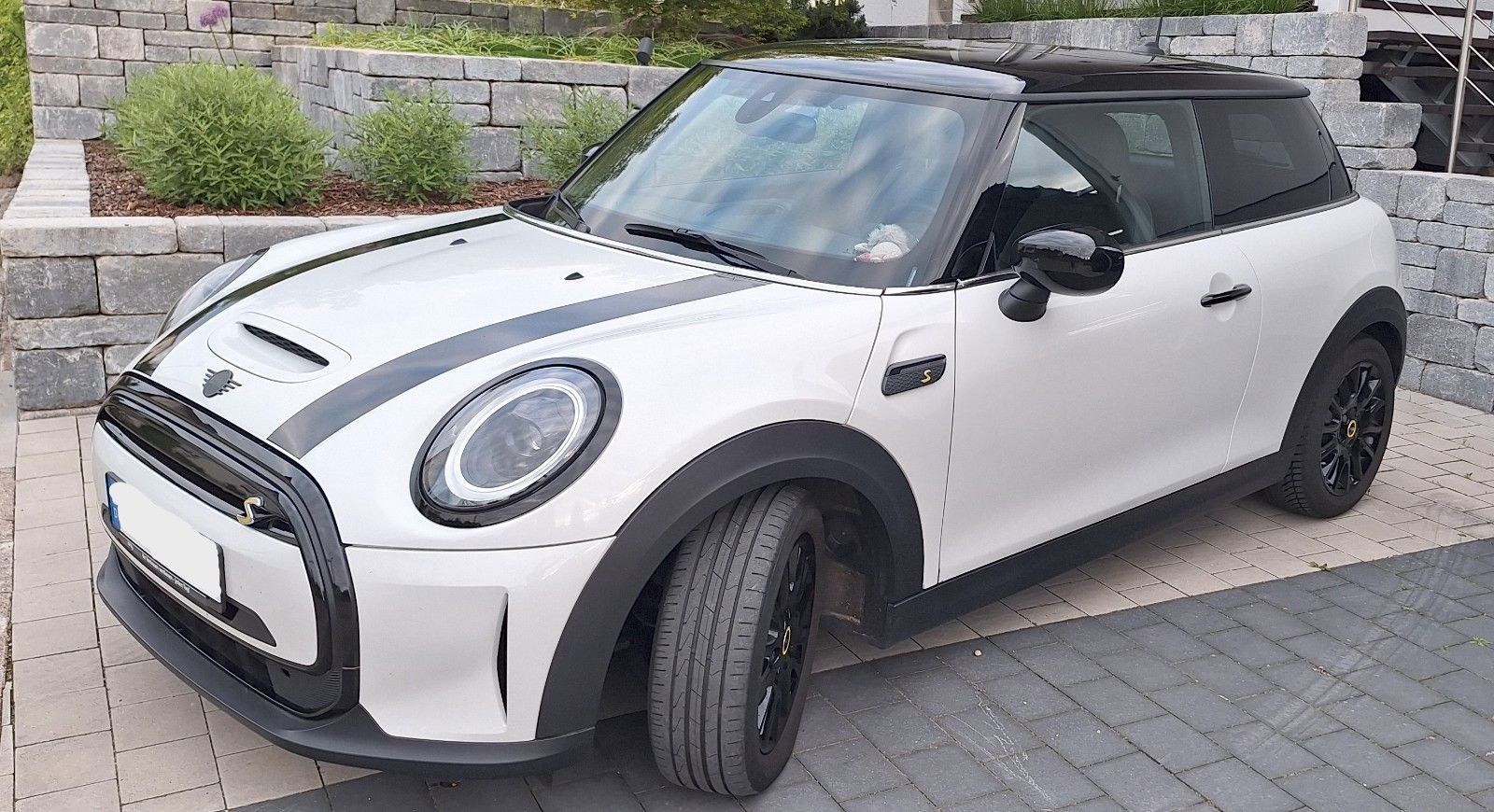 MINI Cooper SE 3-türer in nanuq white