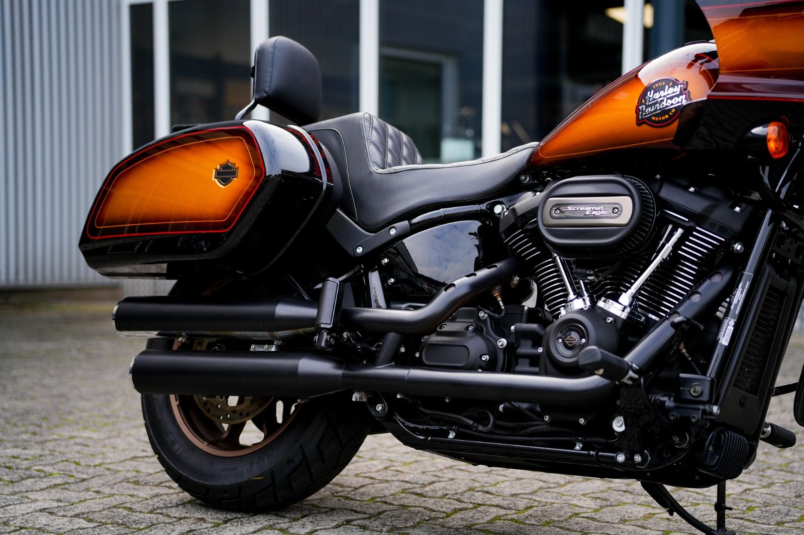 Fahrzeugabbildung Harley-Davidson FXLRST Low Rider ST 117 - HeinzBikes Clubstyle