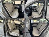 Mercedes-Benz E 250 CDI BlueEfficiency Avantgarde|AHK|DTR+|XEN - Mercedes-Benz E 250: D
