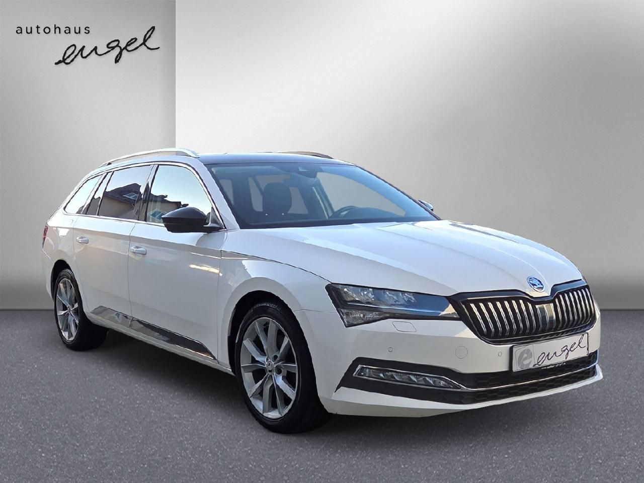 Skoda Superb Combi Style 4x4,KLIMA LED NAVI KAMERA ACC foto 3