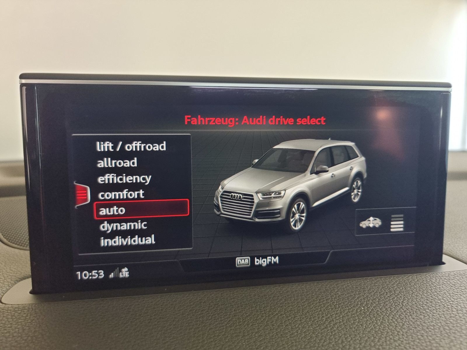 Audi Q7 50TDI qu S-Line Matrix Laser AHK Head-Up Luft foto 23