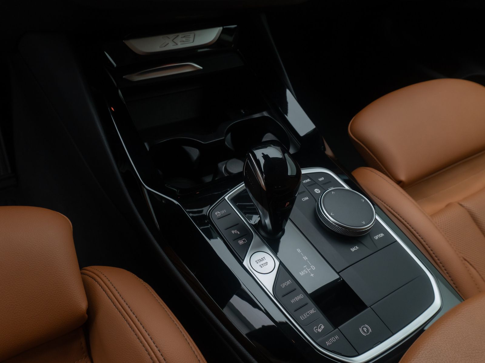 Fahrzeugabbildung BMW X3 xD30e Kamera DAB Sportsitz AHK Leder 18Zoll