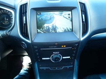 Ford S-Max - 8