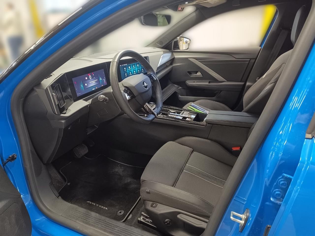 Fahrzeugabbildung Opel Astra L Lim. 5-trg. GS 1.2 Turbo 96KW AT