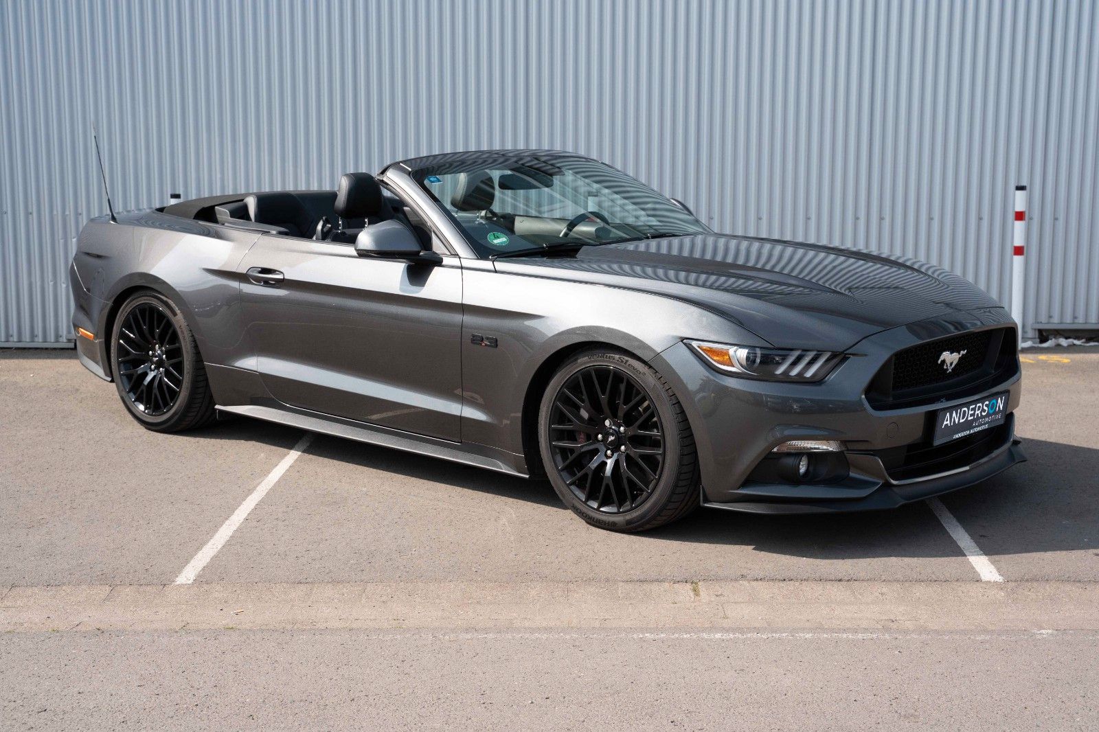 Fahrzeugabbildung Ford MUSTANG GT CONVERTIBLE 5.0 V8 KAM NAV SITZBEL