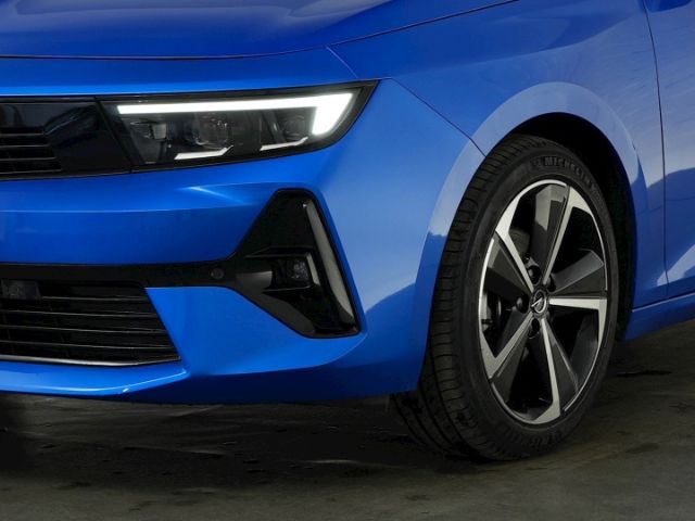 Astra L LIM GS AT+AHK+LED+360 GRAD KAMERA+SITZ-/