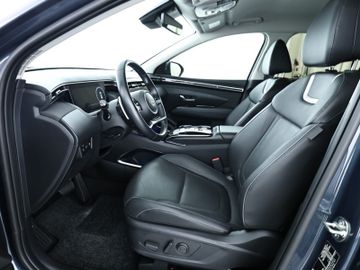 Hyundai TUCSON - 8