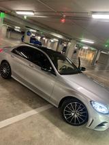 Mercedes-Benz 300 GLC 300 d 4MATIC Coupé Autom. - - Mercedes-Benz 300 mit Diesel-Antrieb
